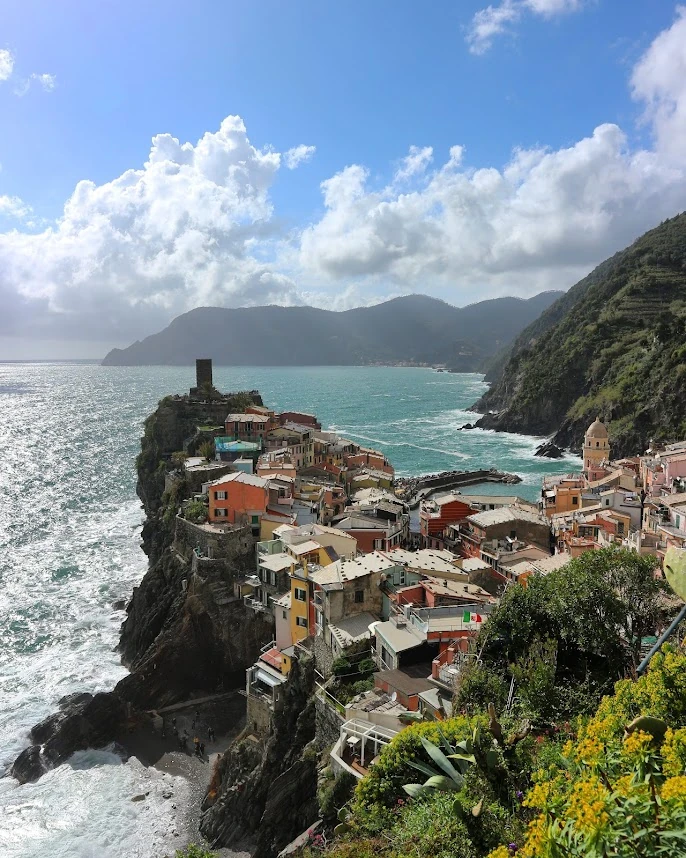 cinque terre vernazza